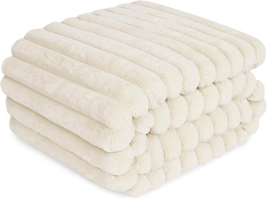 Chicute Waterproof Dog Blanket for Bed, Luxury Plush Washable Large Dogs Blankets for Furniture Protection, Super Soft Calming Pet Blanket (Beige, 60"x80")