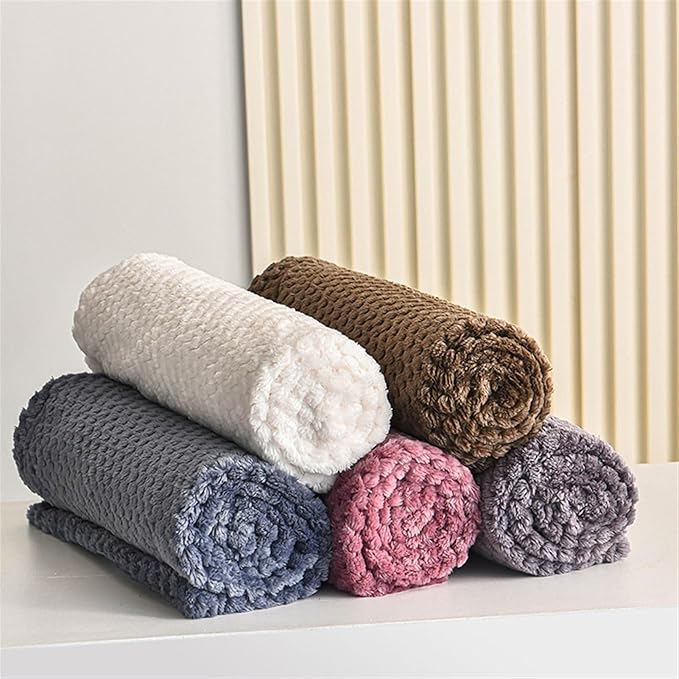 Pet Blanket Warm Soft Dog Blankets Washable Cat Throw Blankets Sofa Bed Couch Furniture Protector Cover for Small Medium Large Dogs Cats, Grey, 39" x 47"